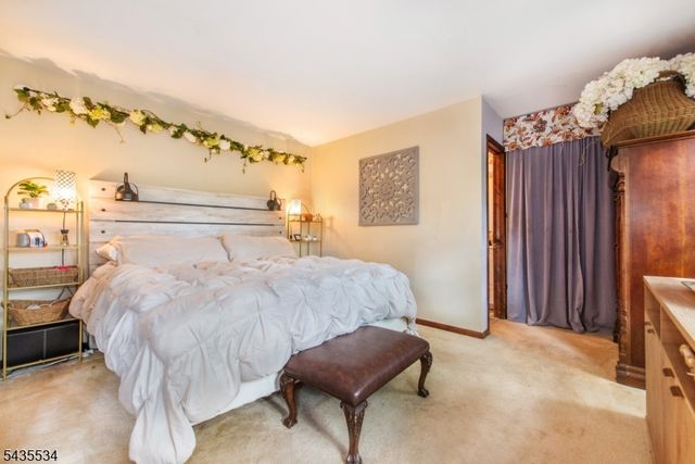 7 Woodbine Ln, Sparta Twp., NJ 07871