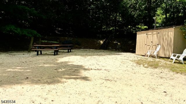 7 Woodbine Ln, Sparta Twp., NJ 07871