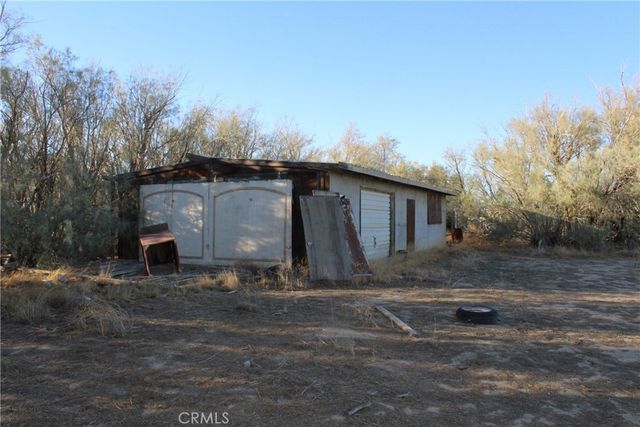 9485 Elberta, Mojave, CA 93501