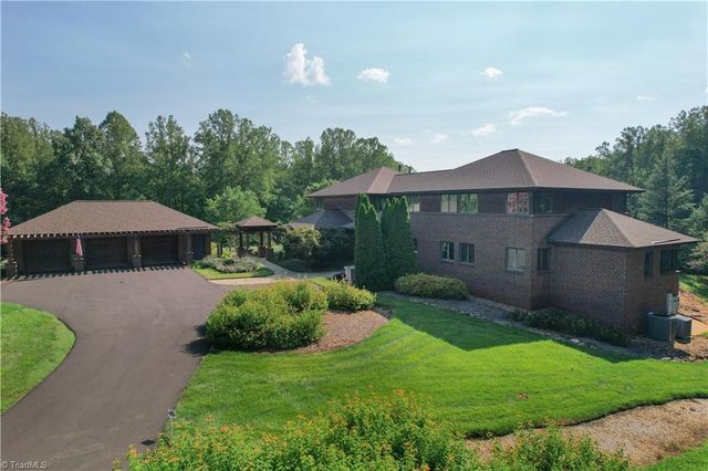 4680 River Bluff Farms Road, Tobaccoville, NC 27050