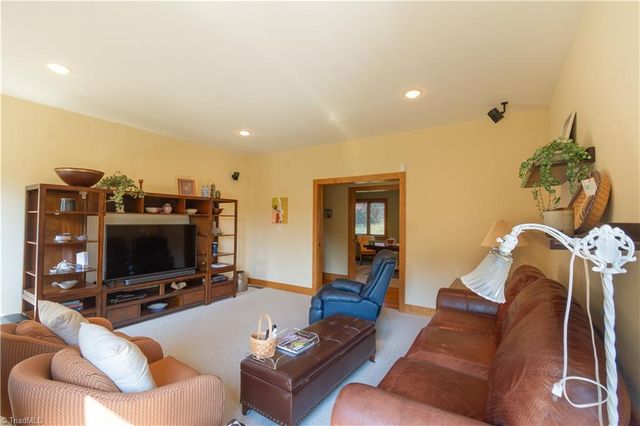 4680 River Bluff Farms Road, Tobaccoville, NC 27050