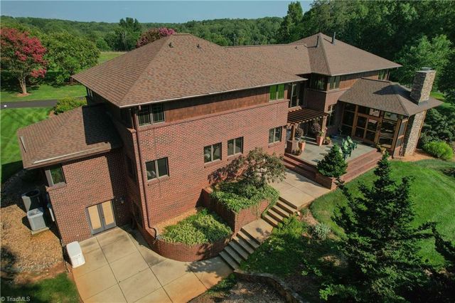 4680 River Bluff Farms Road, Tobaccoville, NC 27050