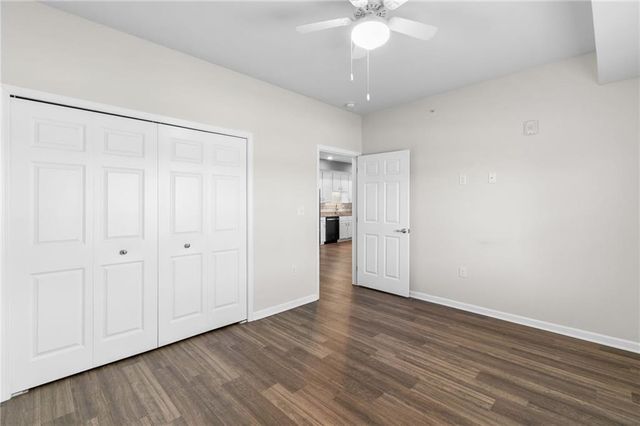 2651 NW Barry Road 108, Kansas City, MO 64154