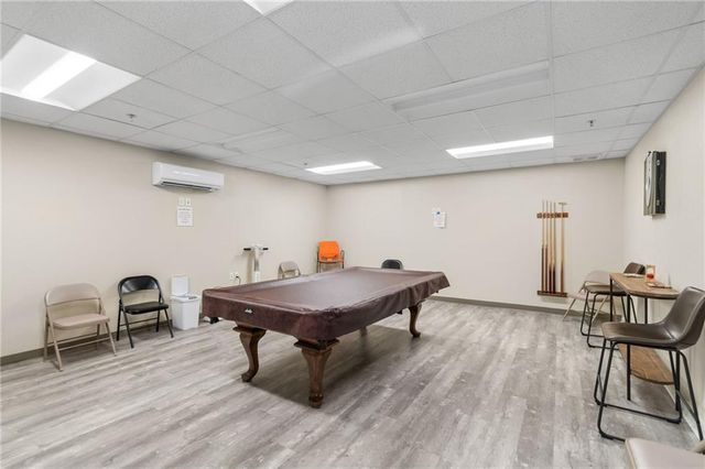 2651 NW Barry Road 108, Kansas City, MO 64154