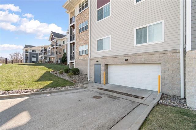 2651 NW Barry Road 108, Kansas City, MO 64154