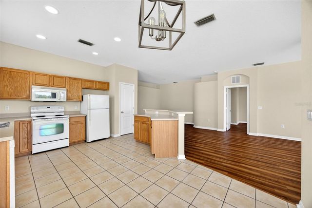 1823 SCARLETT AVENUE, North Port, FL 34289