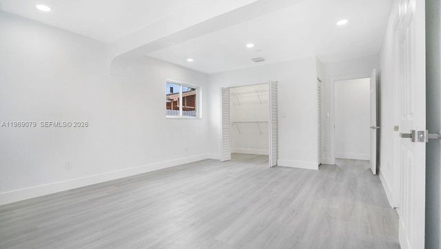 105 NE 213th St, Miami Gardens, FL 33179