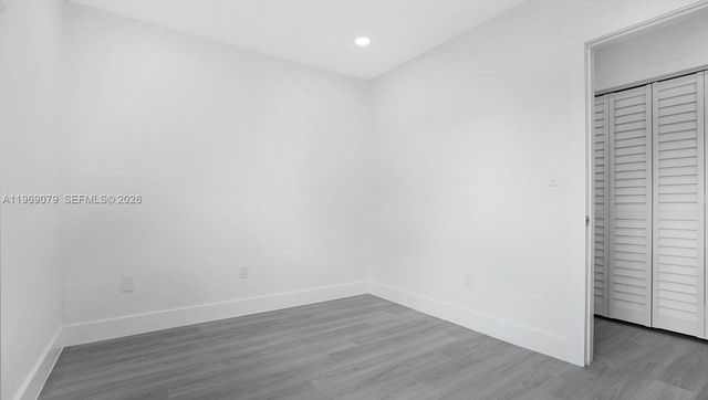 105 NE 213th St, Miami Gardens, FL 33179