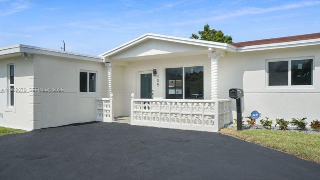 105 NE 213th St, Miami Gardens, FL 33179