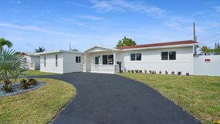 105 NE 213th St, Miami Gardens, FL 33179