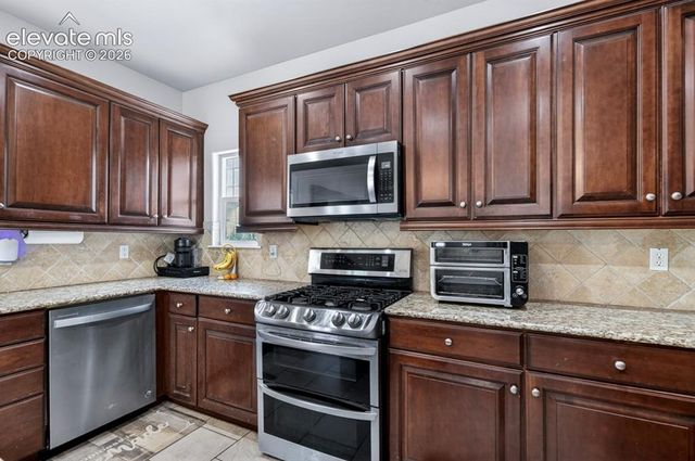 6660 Big Leaf Lane, Colorado Springs, CO 80927