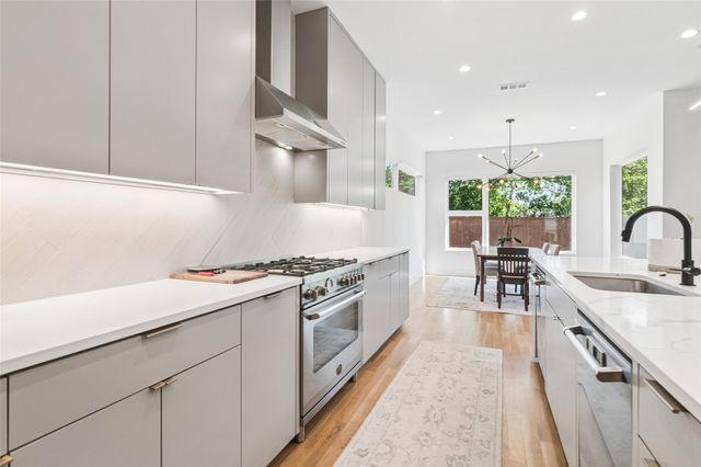 3932 Valley Ridge Road, Dallas, TX 75220