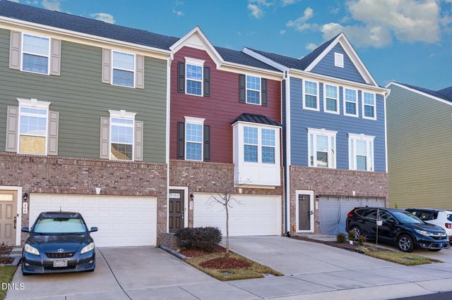 402 Brier Summit Place, Durham, NC 27703