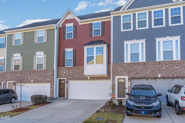 402 Brier Summit Place, Durham, NC 27703