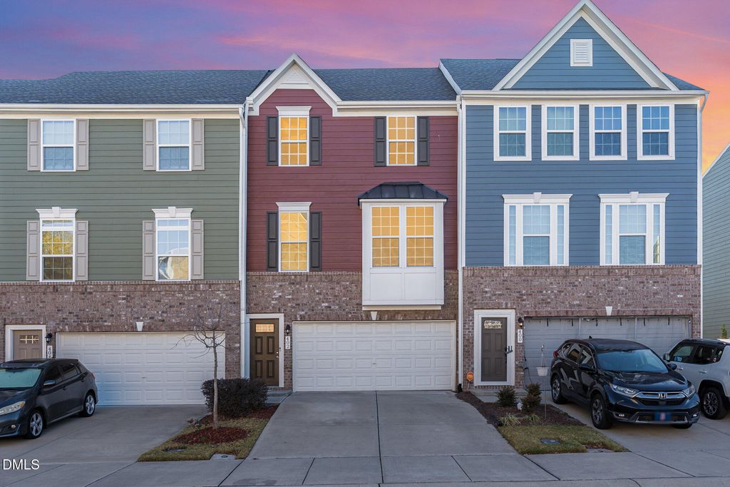 402 Brier Summit Place, Durham, NC 27703
