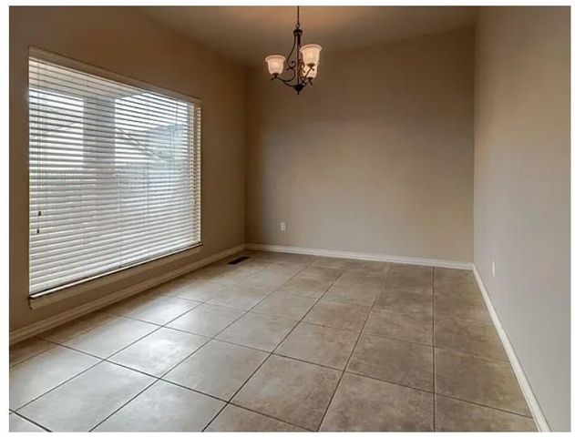 2525 Lee Lane, Oklahoma City, OK 73120