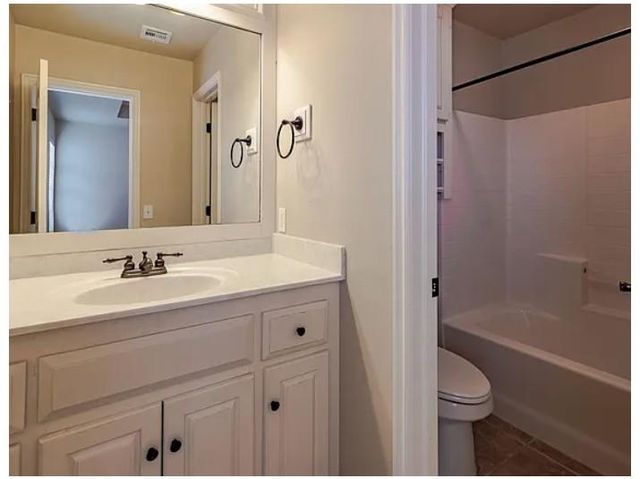 2525 Lee Lane, Oklahoma City, OK 73120