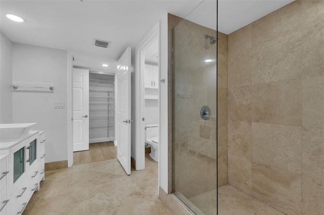 900 SE 2nd Street 502, Fort Lauderdale, FL 33301