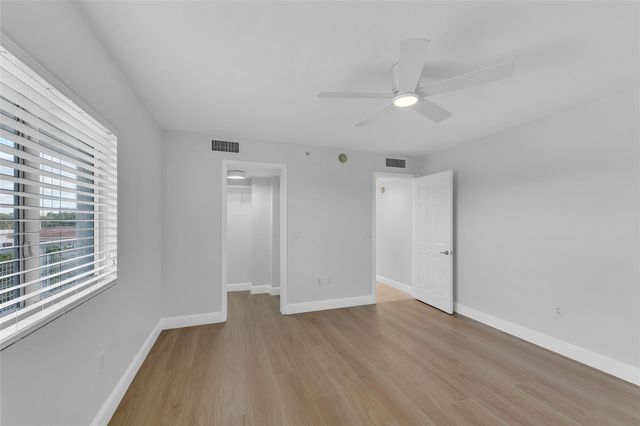 900 SE 2nd Street 502, Fort Lauderdale, FL 33301