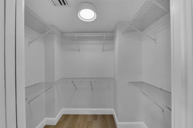 900 SE 2nd Street 502, Fort Lauderdale, FL 33301