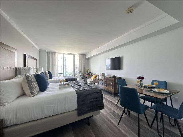 2889 Mcfarlane Rd 1409, Miami, FL 33133