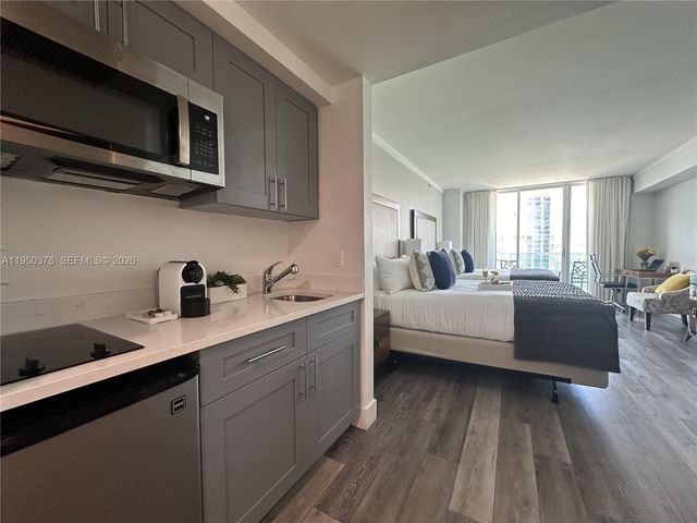 2889 Mcfarlane Rd 1409, Miami, FL 33133