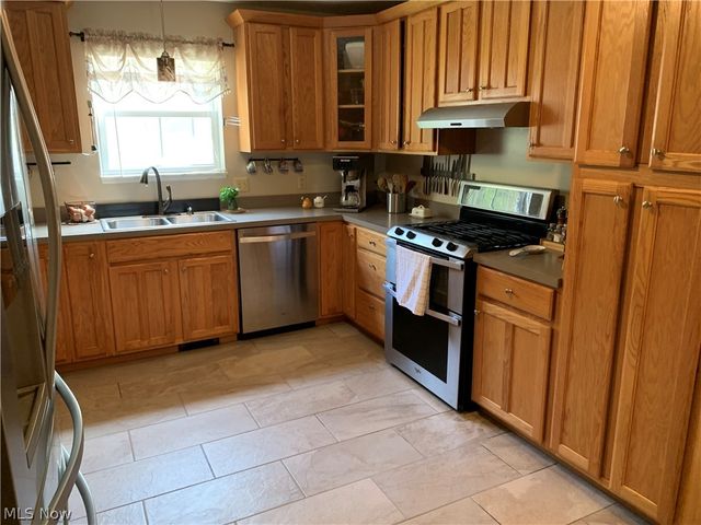 2181 Townline Road, Madison, OH 44057
