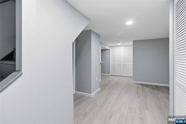 77 Lakeside Avenue, Pompton Lakes, NJ 07442