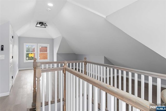 77 Lakeside Avenue, Pompton Lakes, NJ 07442