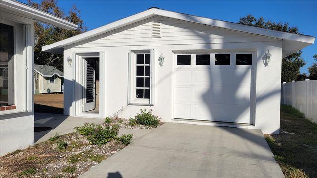 5847 VENISOTA ROAD, Venice, FL 34293