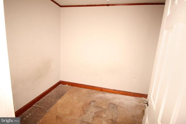 514 HARTFORD RD, Mount Laurel, NJ 08054