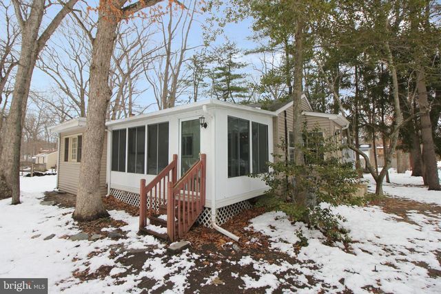 514 HARTFORD RD, Mount Laurel, NJ 08054