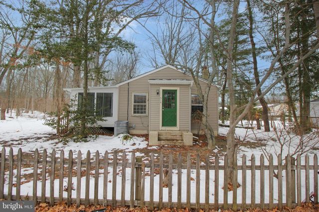 514 HARTFORD RD, Mount Laurel, NJ 08054