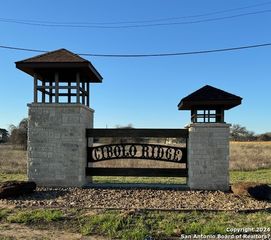 200 CIBOLO WAY, La Vernia, TX 78121