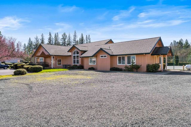 244 Cedar Brook Lane, Cave Junction, OR 97523