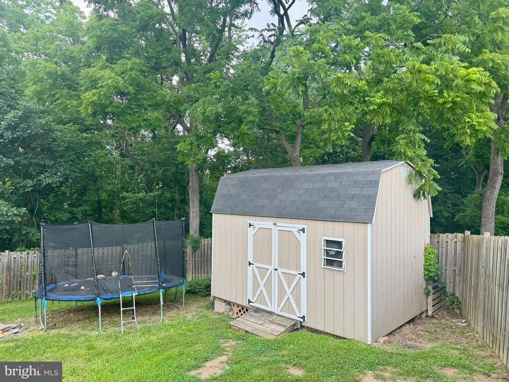 119 SUMMER LAKE DR, Stephens City, VA 22655