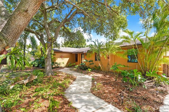 28101 SW 161st Ave, Miami, FL 33033