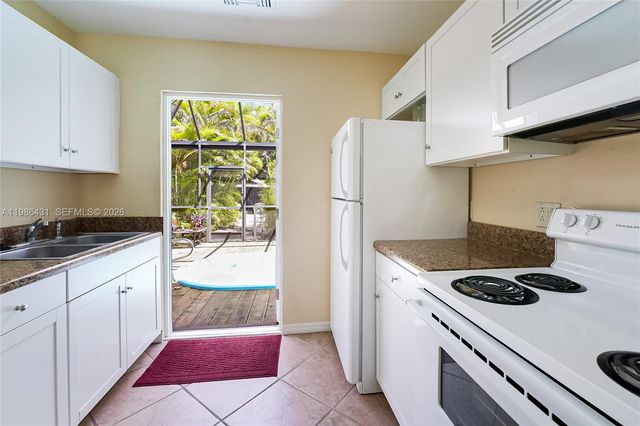 28101 SW 161st Ave, Miami, FL 33033