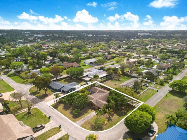 28101 SW 161st Ave, Miami, FL 33033
