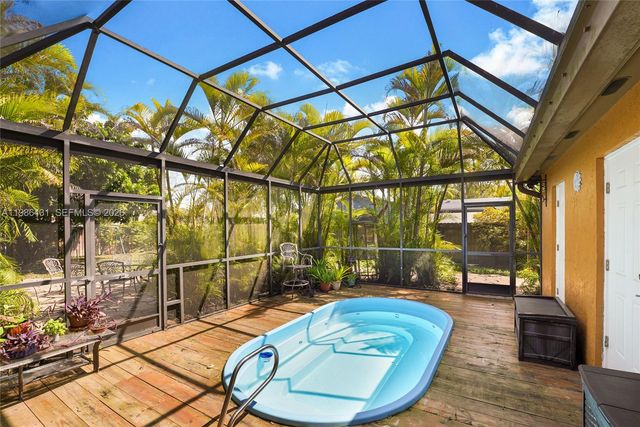 28101 SW 161st Ave, Miami, FL 33033