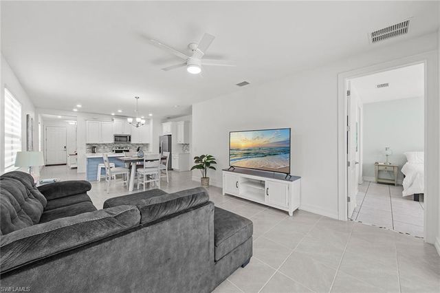28419 Captiva Shell LOOP, Bonita Springs, FL 34135
