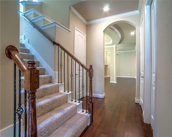 7124 Isle Royal Lane, Irving, TX 75063