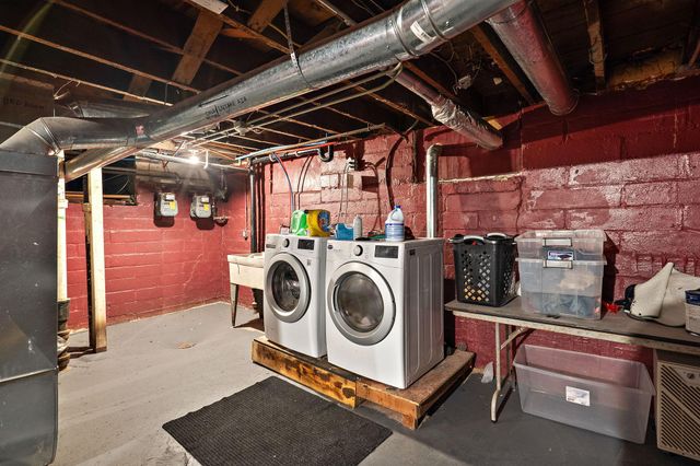 3010 Logan Avenue N, Minneapolis, MN 55411