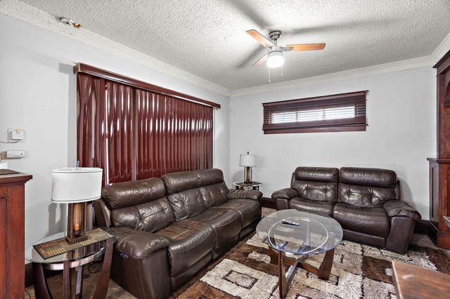 3010 Logan Avenue N, Minneapolis, MN 55411