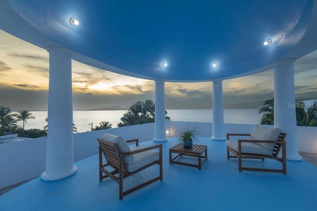 411 BRAVOS DE BOSTON, Vieques, PR 00765