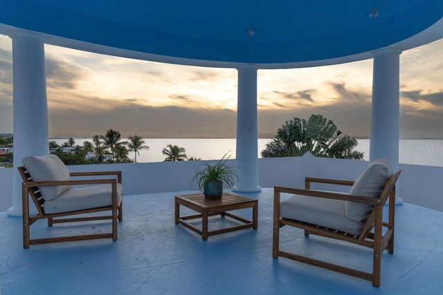 411 BRAVOS DE BOSTON, Vieques, PR 00765