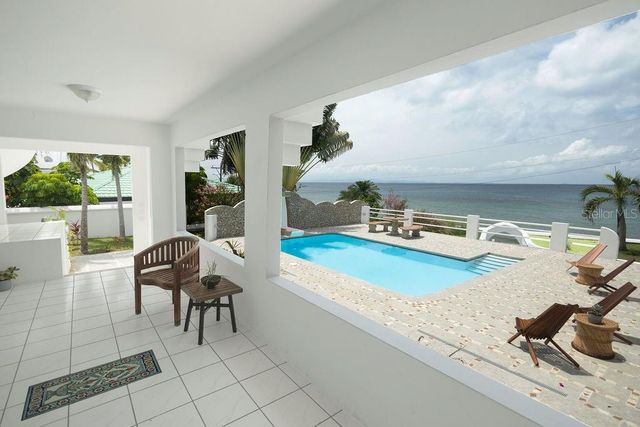 411 BRAVOS DE BOSTON, Vieques, PR 00765