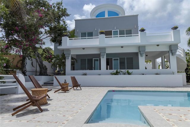 411 BRAVOS DE BOSTON, Vieques, PR 00765