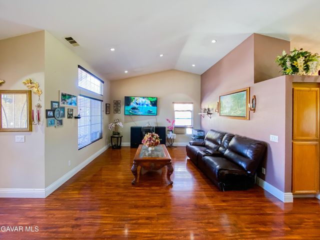 3320 Kipper Court, Lancaster, CA 93535