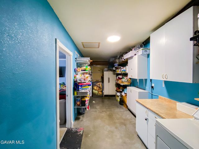 3320 Kipper Court, Lancaster, CA 93535